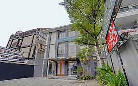 Collection O Riau Near Trans Studio Bandung Formerly Hotel Montameri